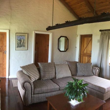 Heatherhill Farmhouse - Sea & Mountain Views Plettenberg Bay Esterno foto